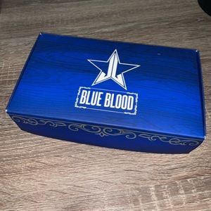Jeffree Star Blue Blood🌟